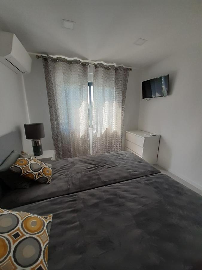 Lisbon Tagus River 2 Suites Private Pool D Almada Exterior photo