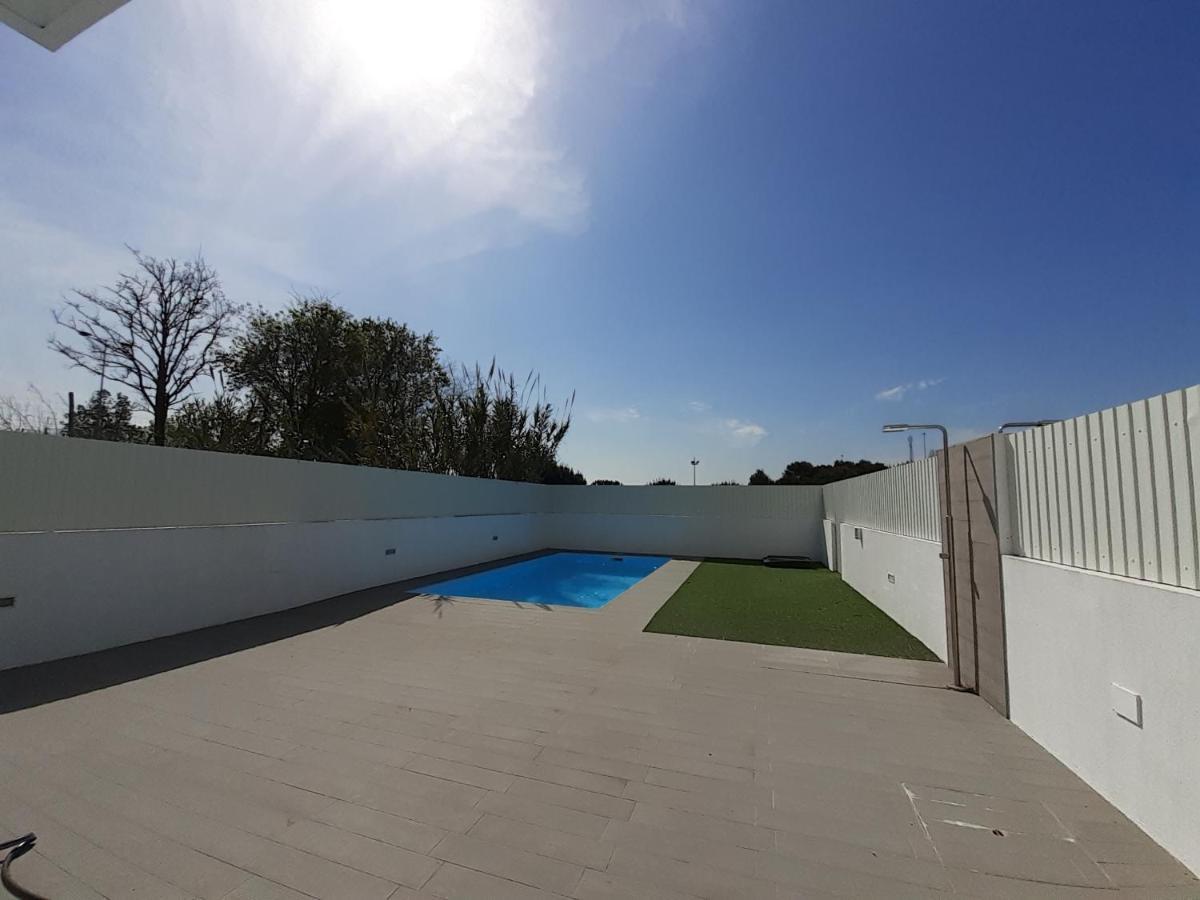 Lisbon Tagus River 2 Suites Private Pool D Almada Exterior photo
