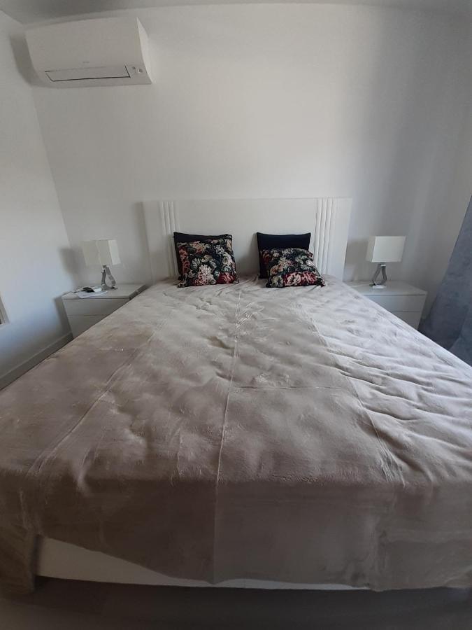 Lisbon Tagus River 2 Suites Private Pool D Almada Exterior photo