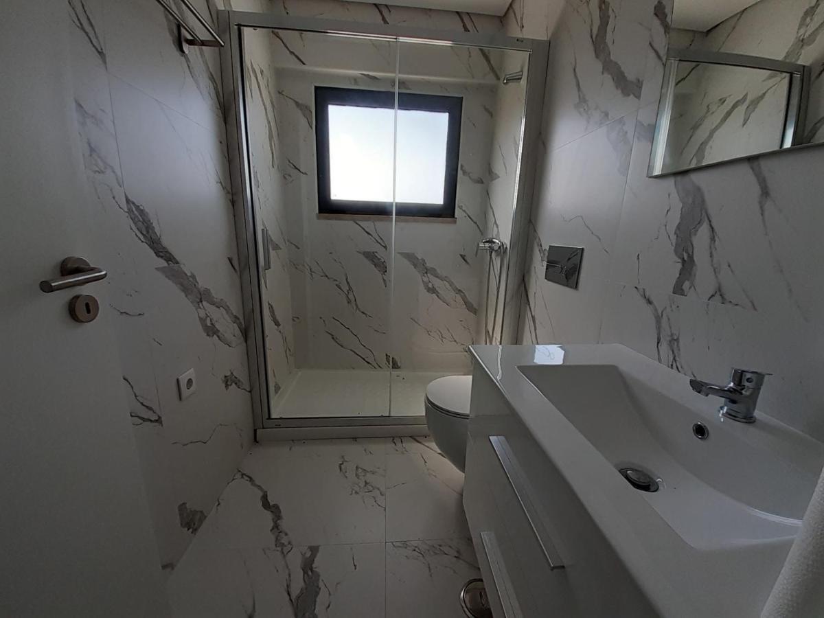 Lisbon Tagus River 2 Suites Private Pool D Almada Exterior photo