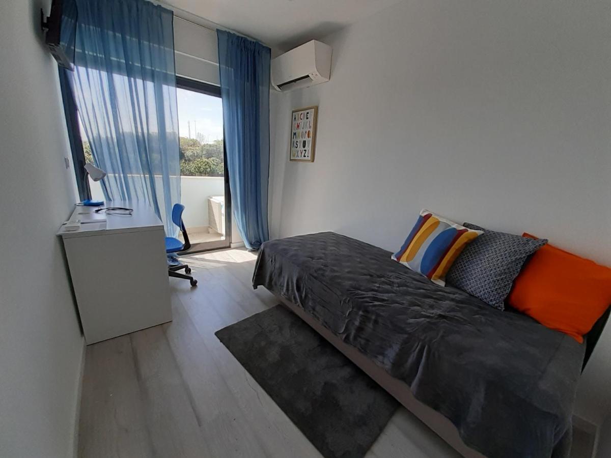 Lisbon Tagus River 2 Suites Private Pool D Almada Exterior photo