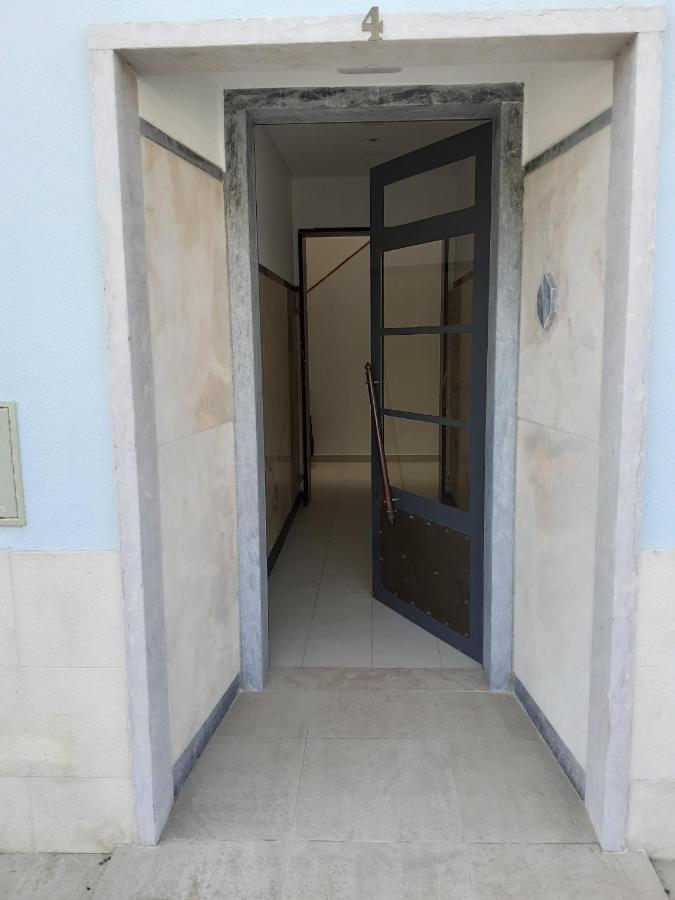 Lisbon Tagus River 2 Suites Private Pool D Almada Exterior photo