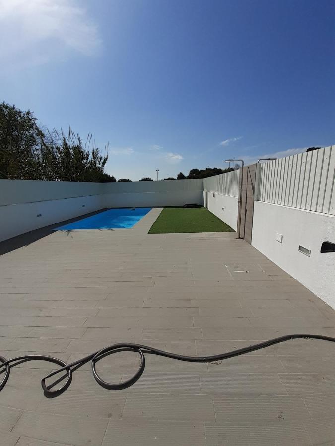 Lisbon Tagus River 2 Suites Private Pool D Almada Exterior photo