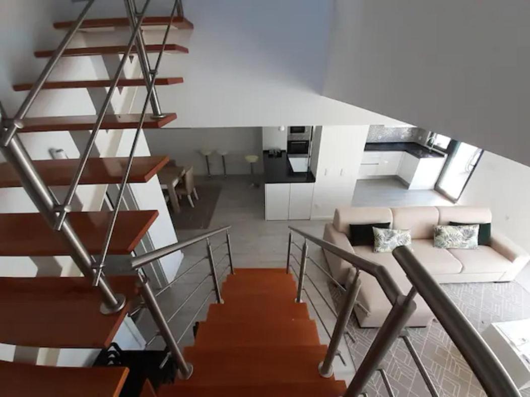 Lisbon Tagus River 2 Suites Private Pool D Almada Exterior photo
